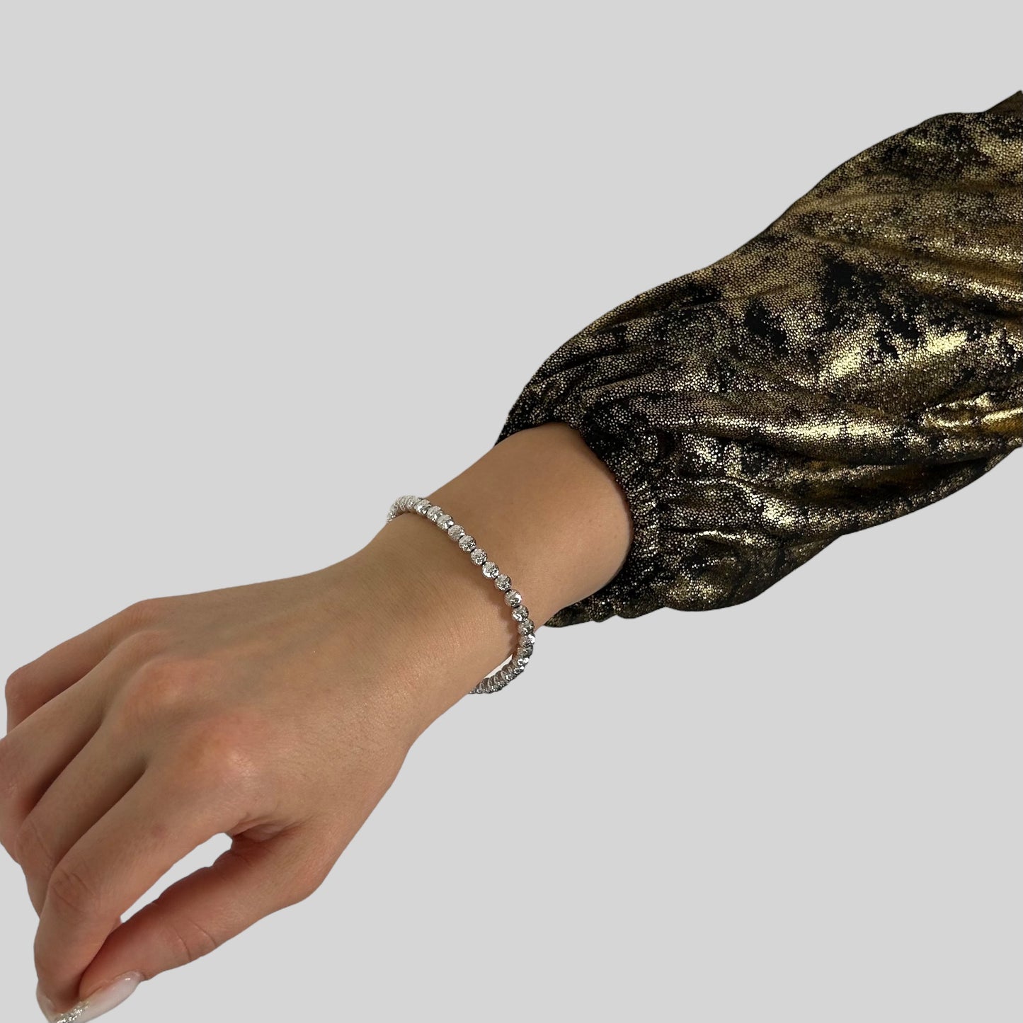 Bracciale a Sfere in Oro 18 Carati - Eleganza Brillante