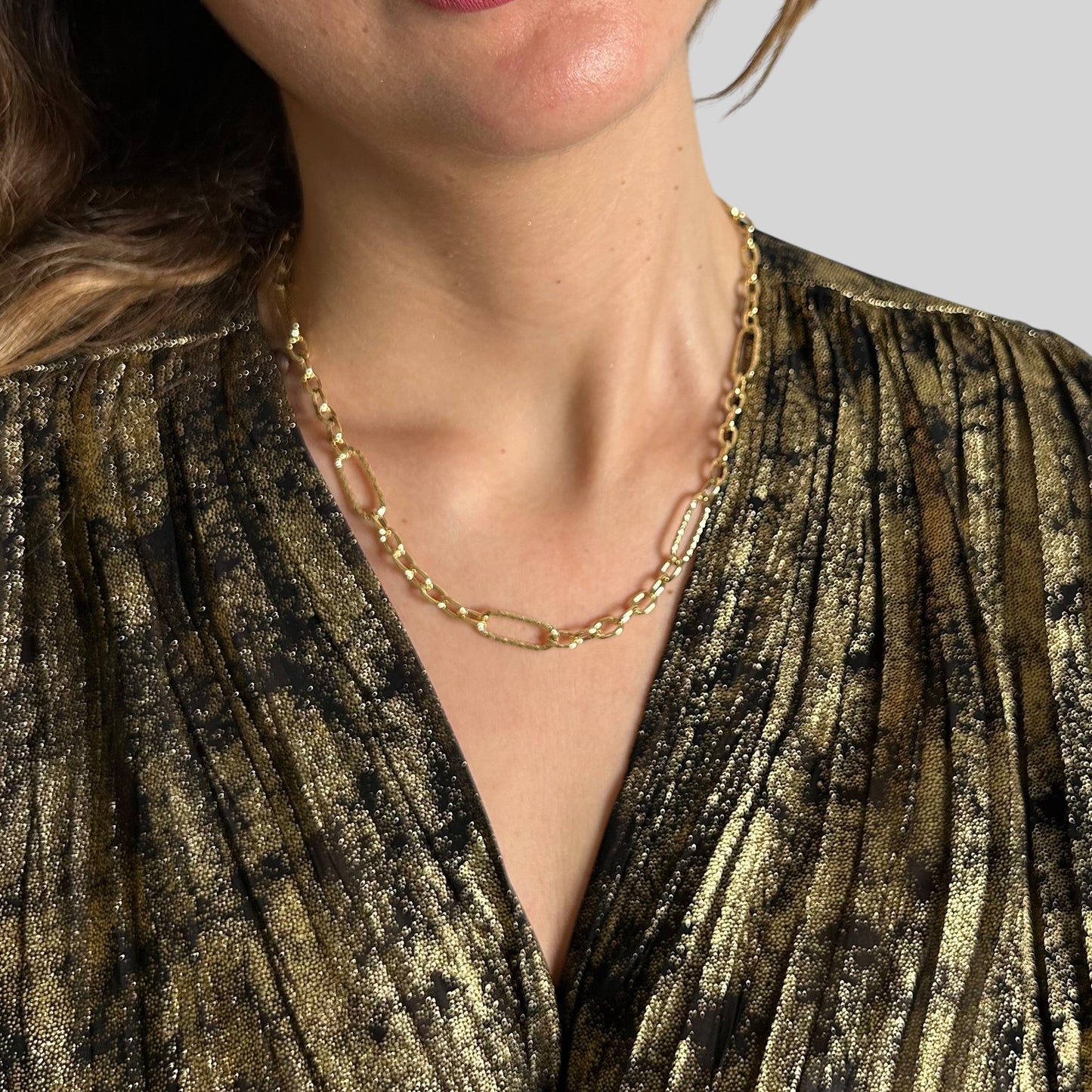 Collana in Oro 18 Carati con Maglie Alternate – Raffinatezza e Modernità