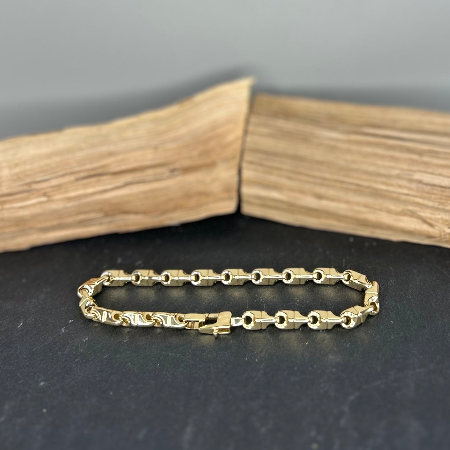 Bracciale Uomo in Oro 18 Carati con Maglie Geometriche