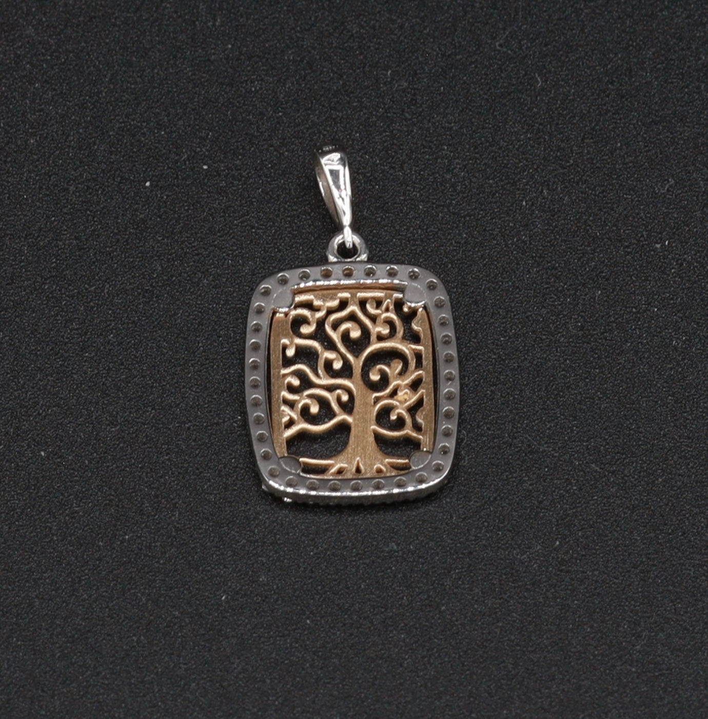 18K Gold Pendant with Tree of Life and Zirconia